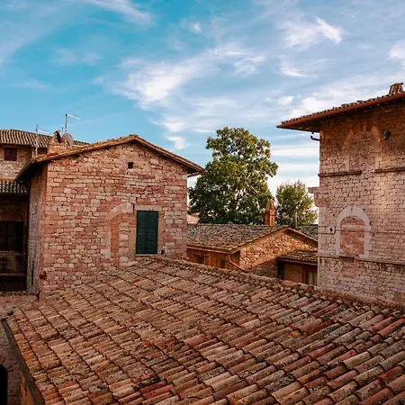 Il Vicolo De Ascesi